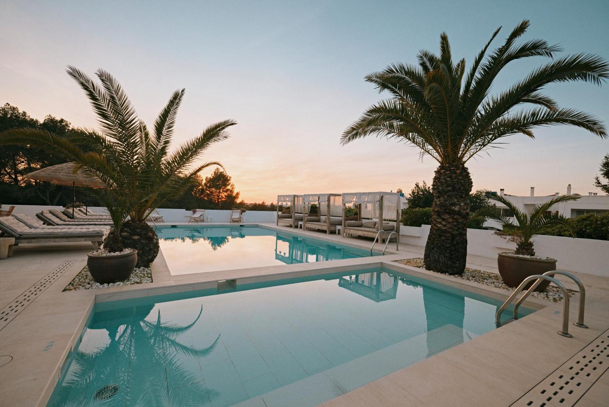 Sunset Oasis Ibiza Adults Only - New Rooms 2025 San Antonio  Bagian luar foto
