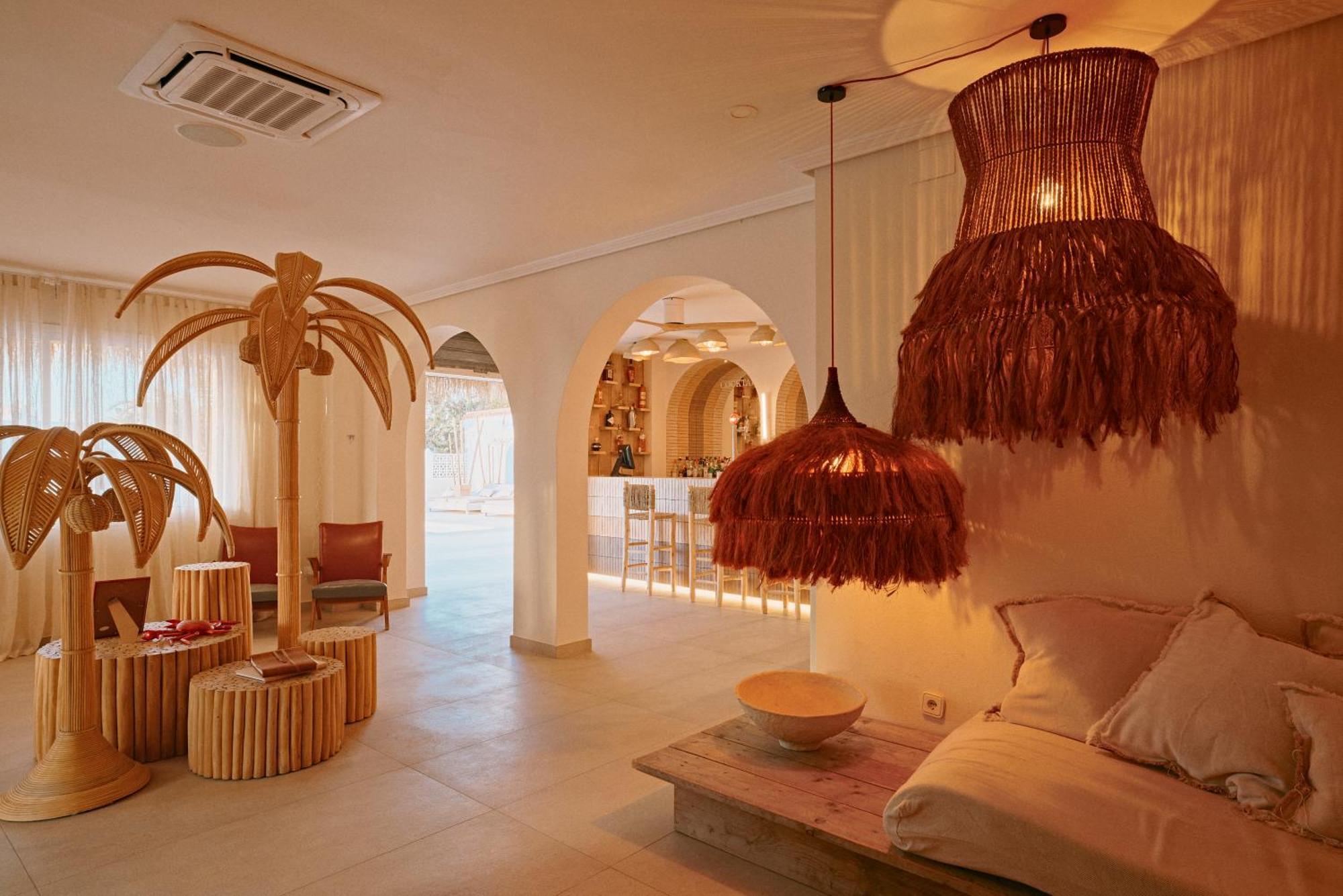 Sunset Oasis Ibiza Adults Only - New Rooms 2025 San Antonio  Bagian luar foto