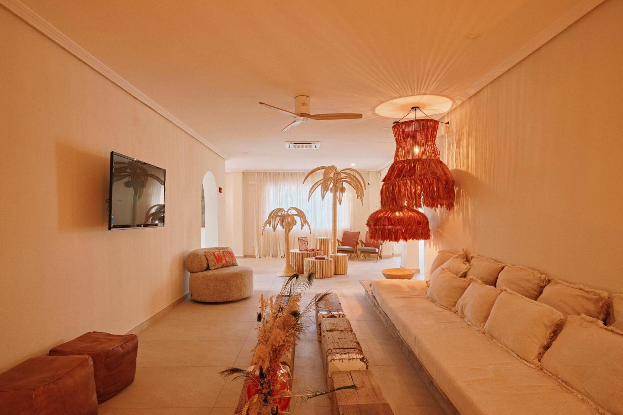 Sunset Oasis Ibiza Adults Only - New Rooms 2025 San Antonio  Bagian luar foto