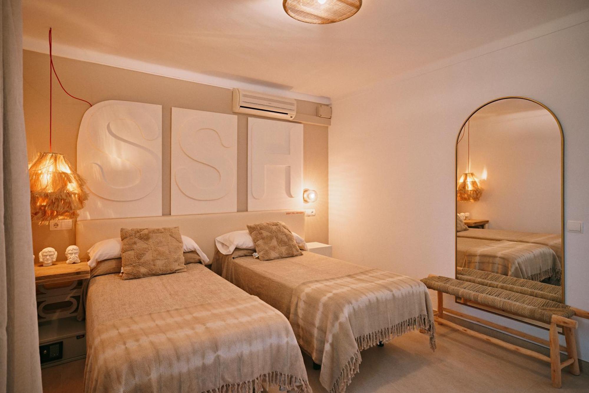 Sunset Oasis Ibiza Adults Only - New Rooms 2025 San Antonio  Bagian luar foto
