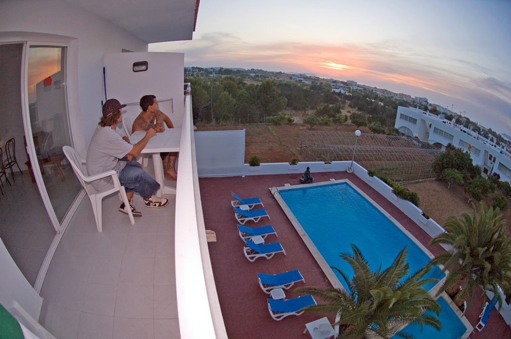 Sunset Oasis Ibiza Adults Only - New Rooms 2025 San Antonio  Bagian luar foto