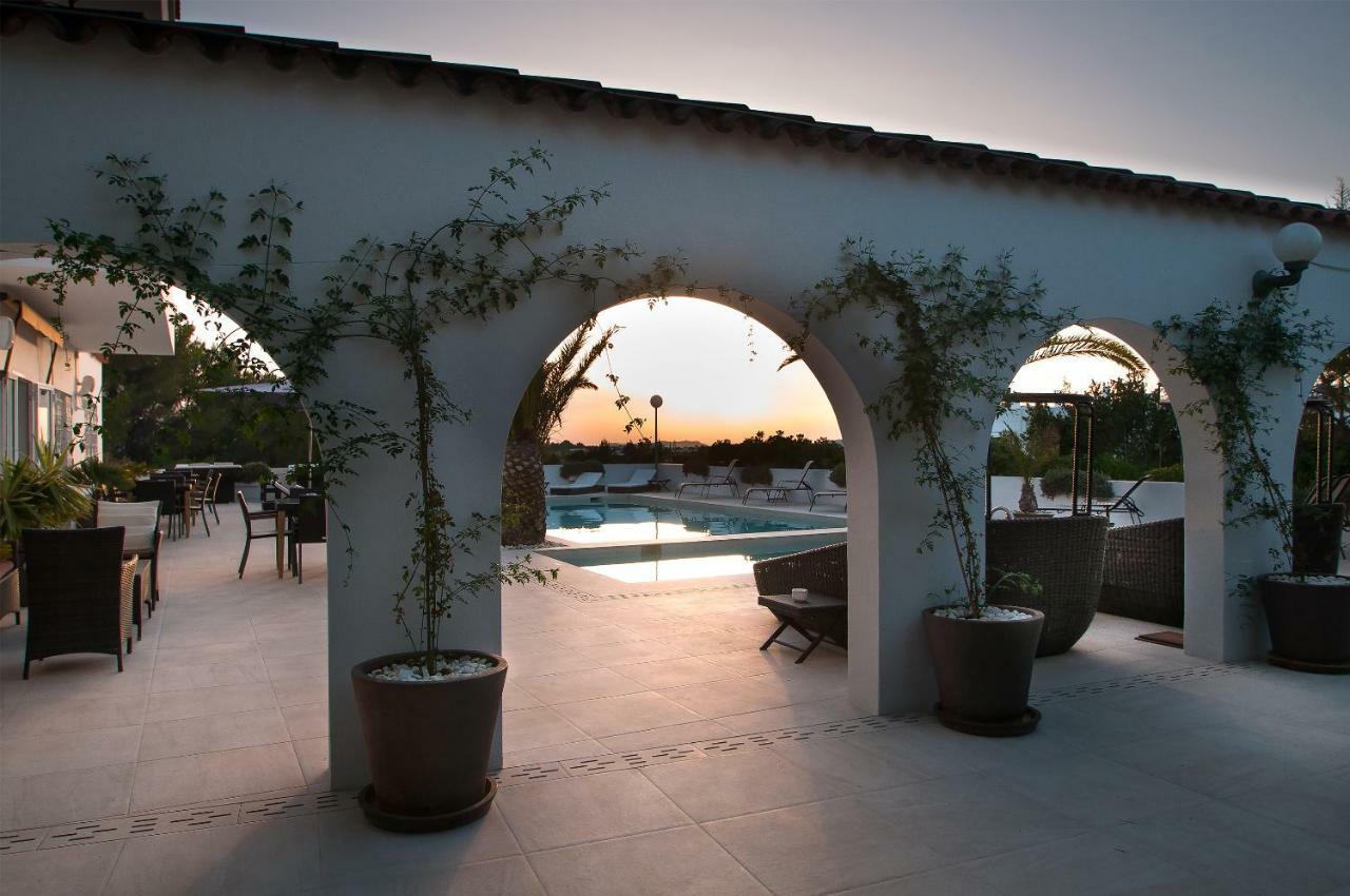 Sunset Oasis Ibiza Adults Only - New Rooms 2025 San Antonio  Bagian luar foto